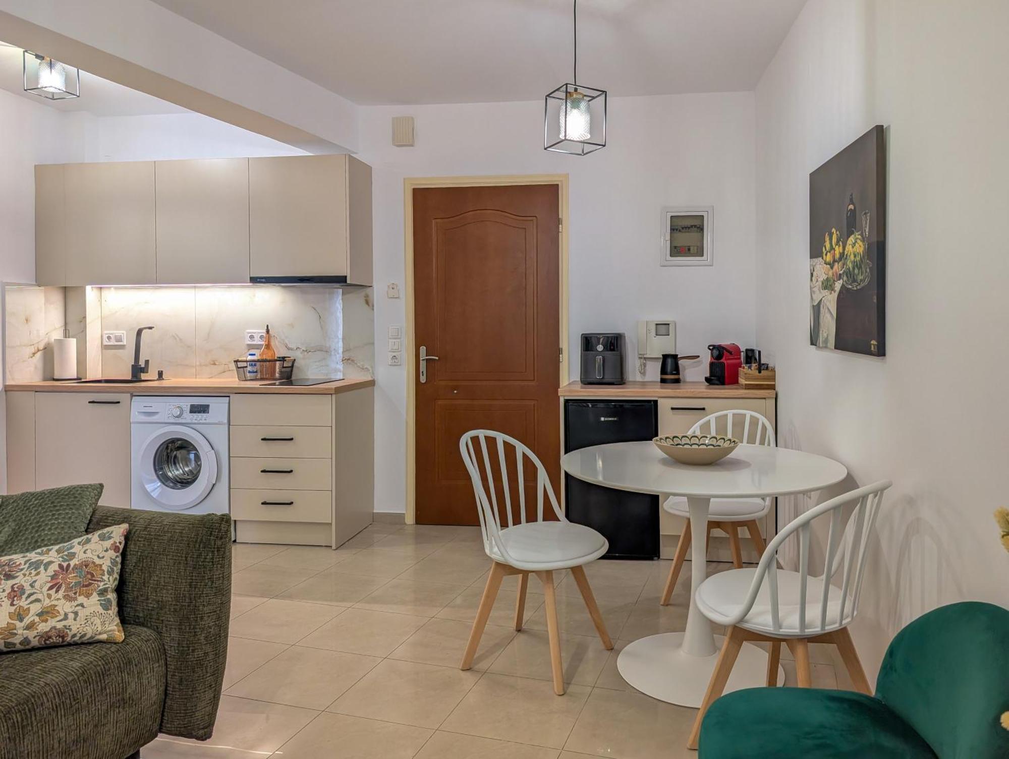 Xperience Central Apartments كاندية المظهر الخارجي الصورة